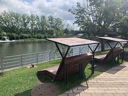 Flotel St-Jean-Sur-Richelieu