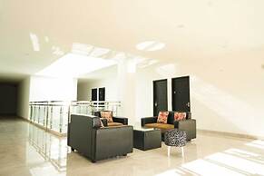 Mel's Inn Manado