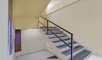 New Harshita inn By Glitz Hotel