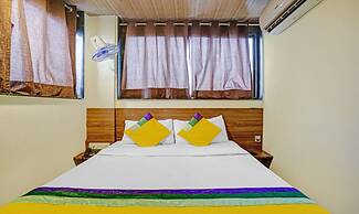 New Harshita inn By Glitz Hotel