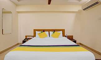 New Harshita inn By Glitz Hotel