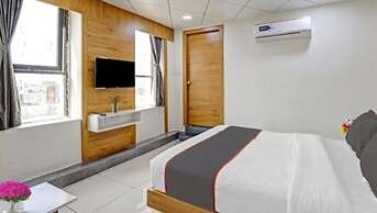 HOTEL SR