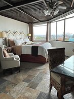 Casa Grande Luxury Accommodations