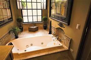 Casa Grande Luxury Accommodations