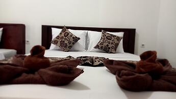 Joevana Cottage