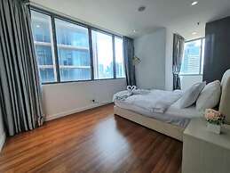 Summer Suites KLCC