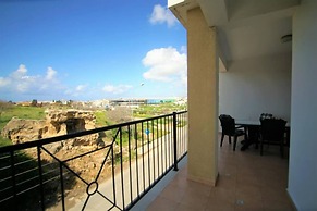 Beautiful Apartment With Pool in Paphos, Cyprus