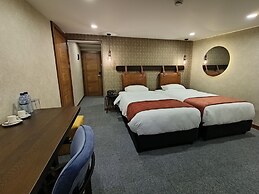 TownHouse Tbilisi Boutique Hotel