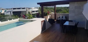Blue Luxury La Veleta
