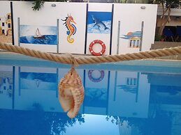 Renia Studios -studio for 2 Pers With a Swimming Pool