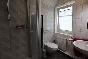 Haus Flieder