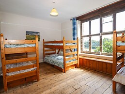 Nethercott House