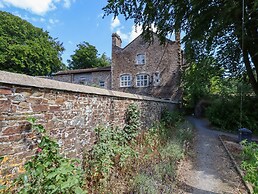 Nethercott House