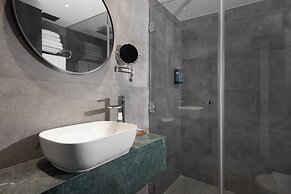 Comfort Hotel and Spa - Adults Only