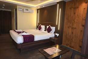 Hotel Runway Inn