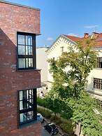 H11 Aparthotel