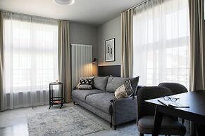 H11 Aparthotel