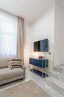 H11 Aparthotel
