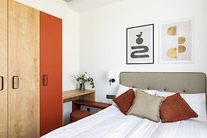 H11 Aparthotel