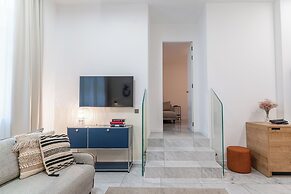 H11 Aparthotel