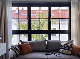 H11 Aparthotel