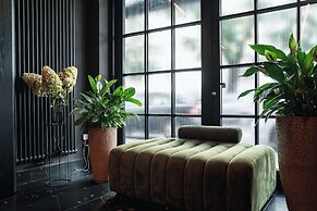 H11 Aparthotel