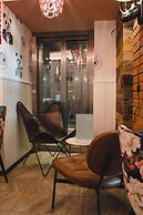 H11 Aparthotel