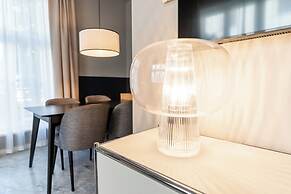 H11 Aparthotel