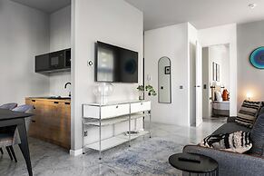 H11 Aparthotel