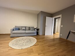 76thelakehouse