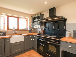 Ellenhall Farm Cottage