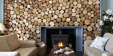 The Colonsay Hotel