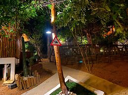 Palm Valley Cabins