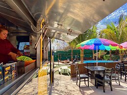 Palm Valley Cabins