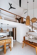 Sun & Moon Villa