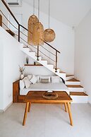 Sun & Moon Villa