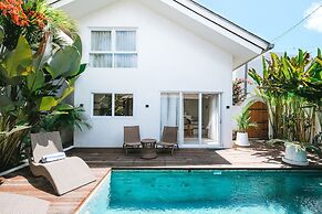 Sun & Moon Villa