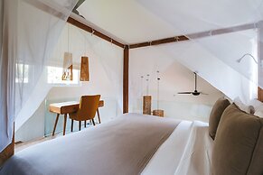 Sun & Moon Villa