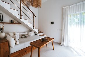Sun & Moon Villa