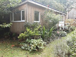 Tranquil Wood Cabin set in a Beautiful Orchard