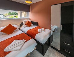 Charming 2-bed Apartment in Windsor - Free Parking