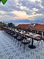 Solo Boutique Hotel