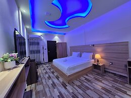 Aasna Inn