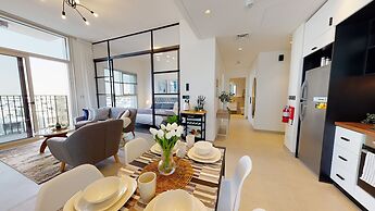 SuperHost - High-End apartment With Burj Khalifa Glimpse