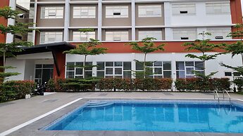Staycation Hotel
