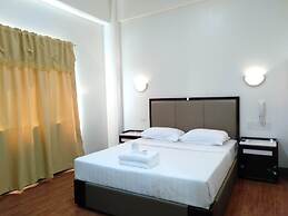 Meaco Royal Hotel- Aparri