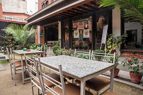 Hotel Kailash Kutee
