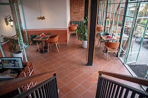Hotel Kailash Kutee