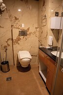 Hotel Kailash Kutee