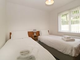 Harcombe House Bungalow 2